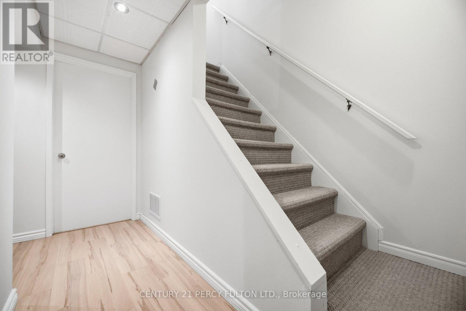 1302 Ferncliff Circle, Pickering, Ontario  L1X 1W7 - Photo 26 - E12793338