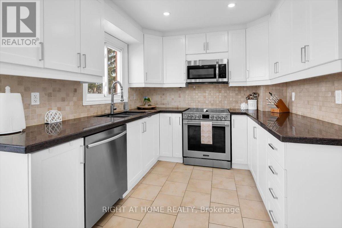 2297 Chapman Court, Pickering, Ontario  L1X 2E5 - Photo 14 - E12793394