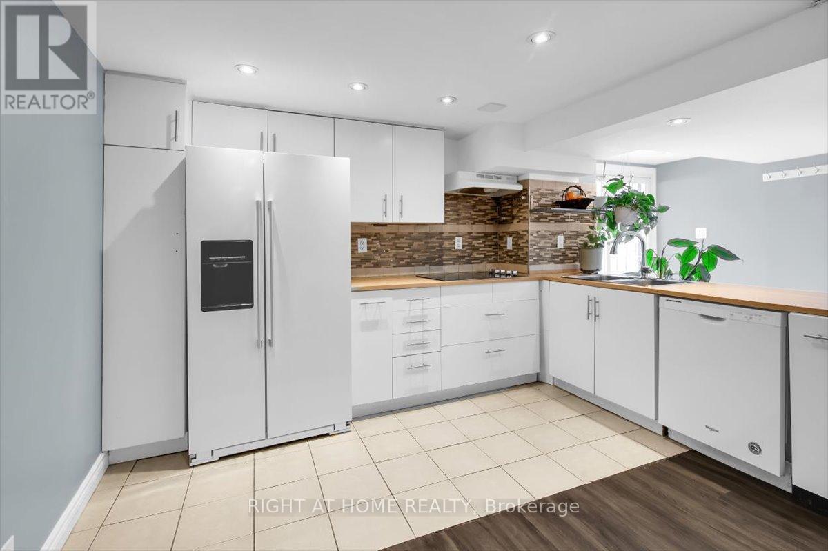 2297 Chapman Court, Pickering, Ontario  L1X 2E5 - Photo 25 - E12793394