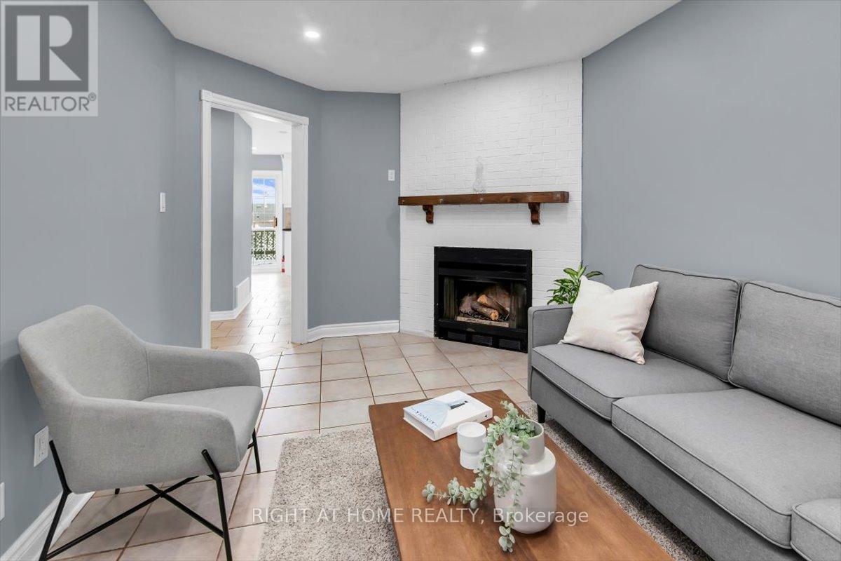 2297 Chapman Court, Pickering, Ontario  L1X 2E5 - Photo 7 - E12793394