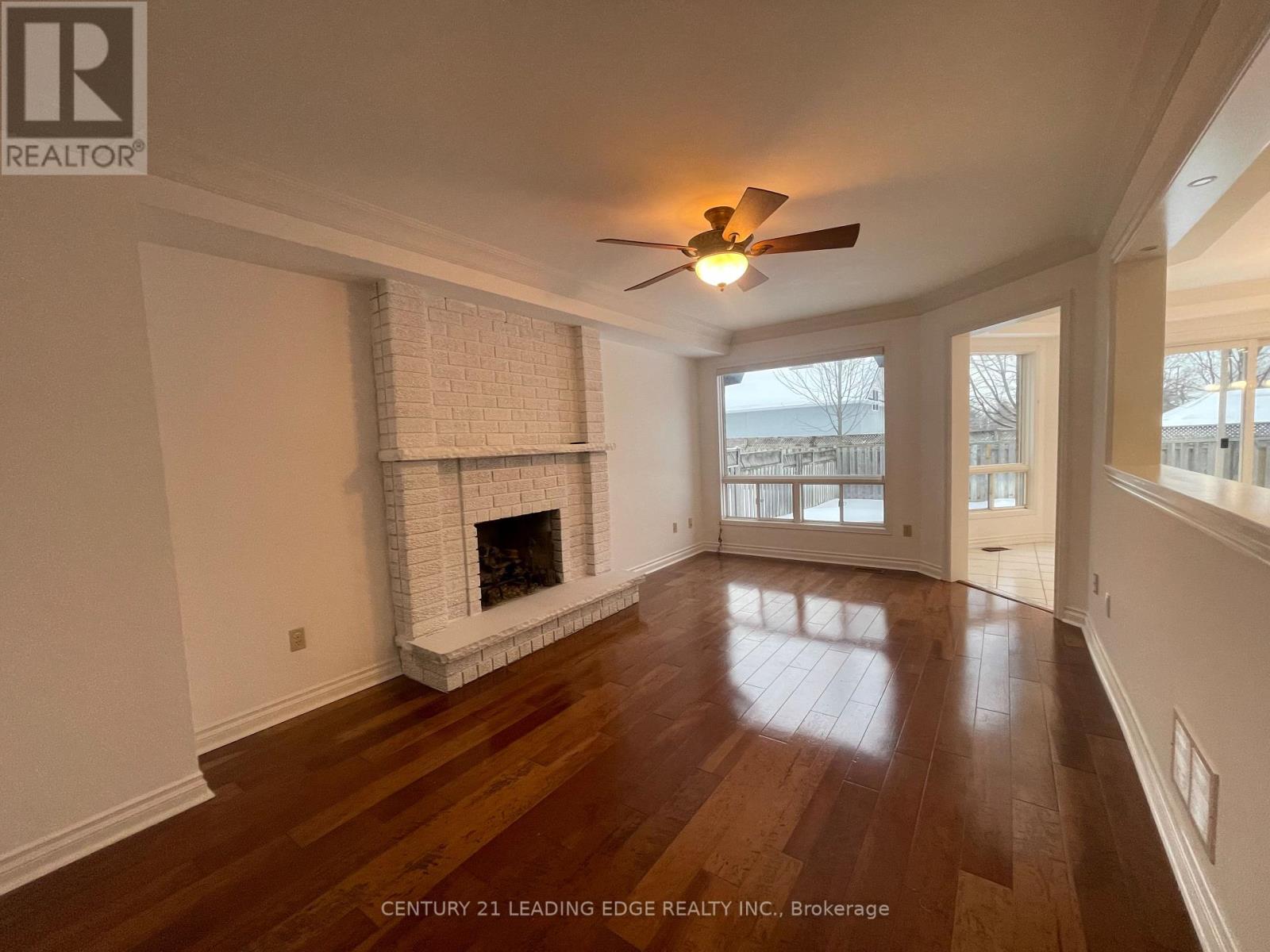 Main - 896 Darwin Drive, Pickering, Ontario  L1X 2P8 - Photo 4 - E12793442