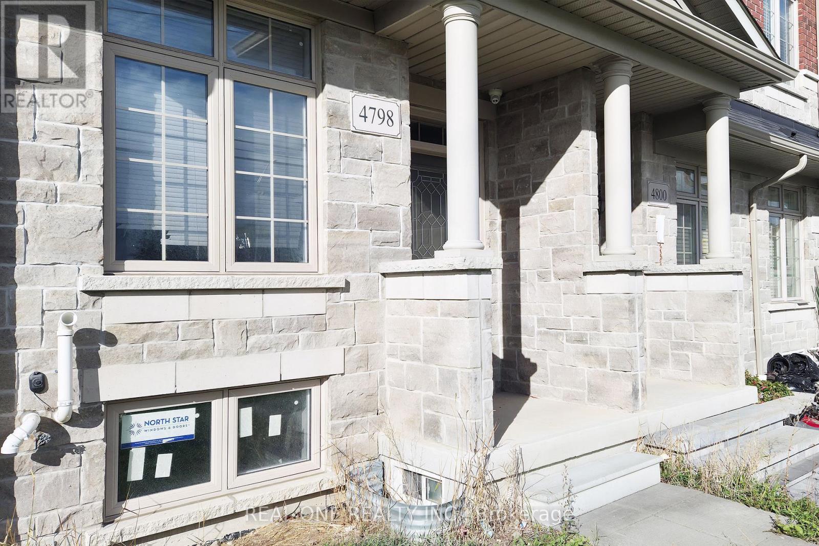 4798 16th Avenue, Markham (Berczy), Ontario  L6C 0V8 - Photo 4 - N12793388