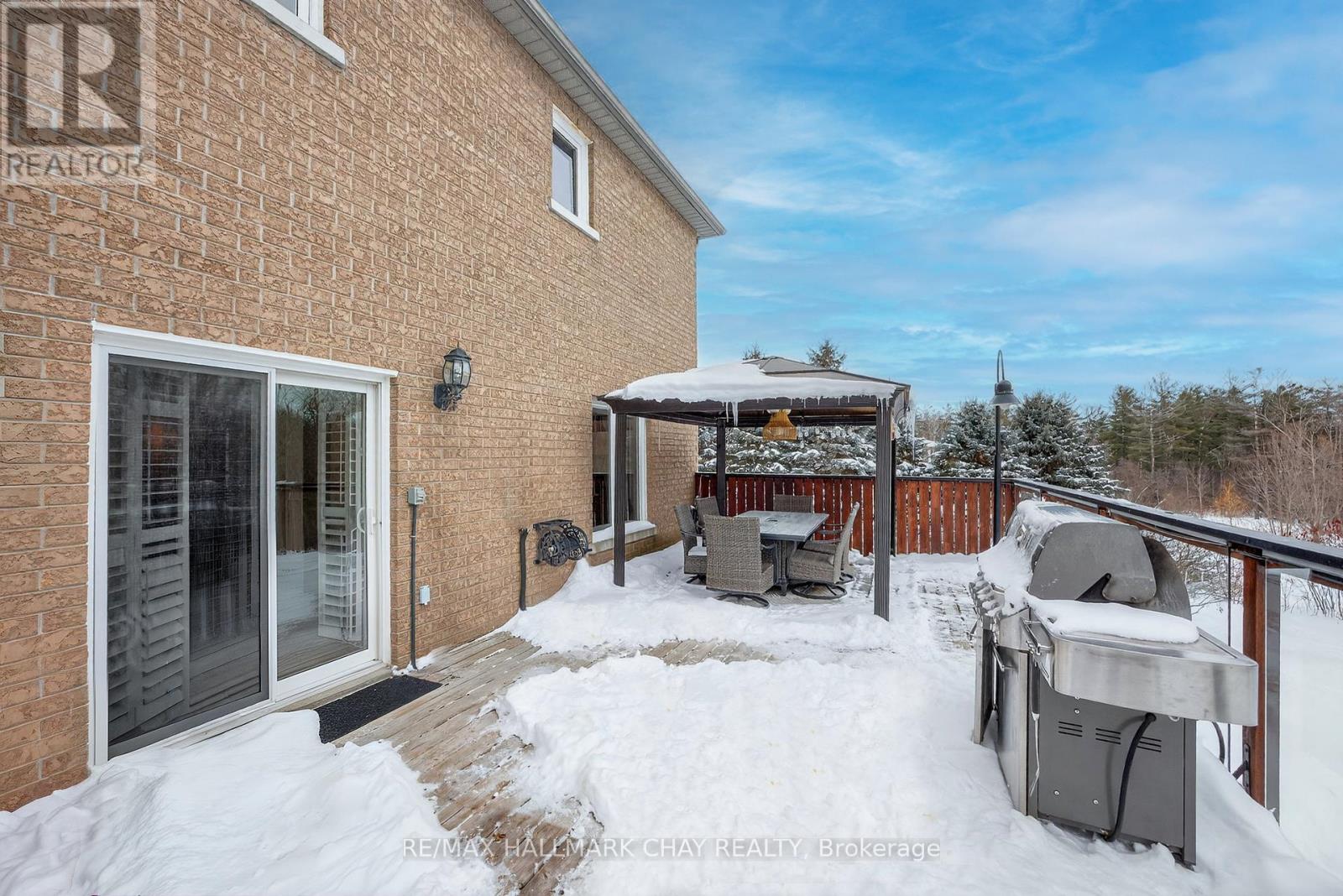 4 Arthur Evans Crescent, Bradford West Gwillimbury, Ontario  L3Z 2A5 - Photo 38 - N12793424