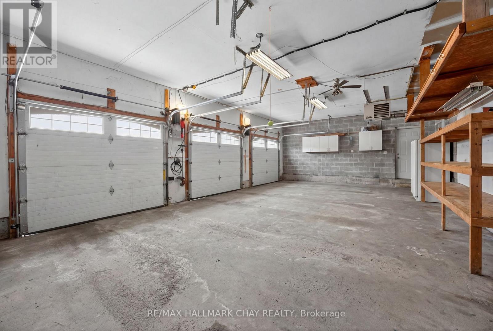 4 Arthur Evans Crescent, Bradford West Gwillimbury, Ontario  L3Z 2A5 - Photo 6 - N12793424