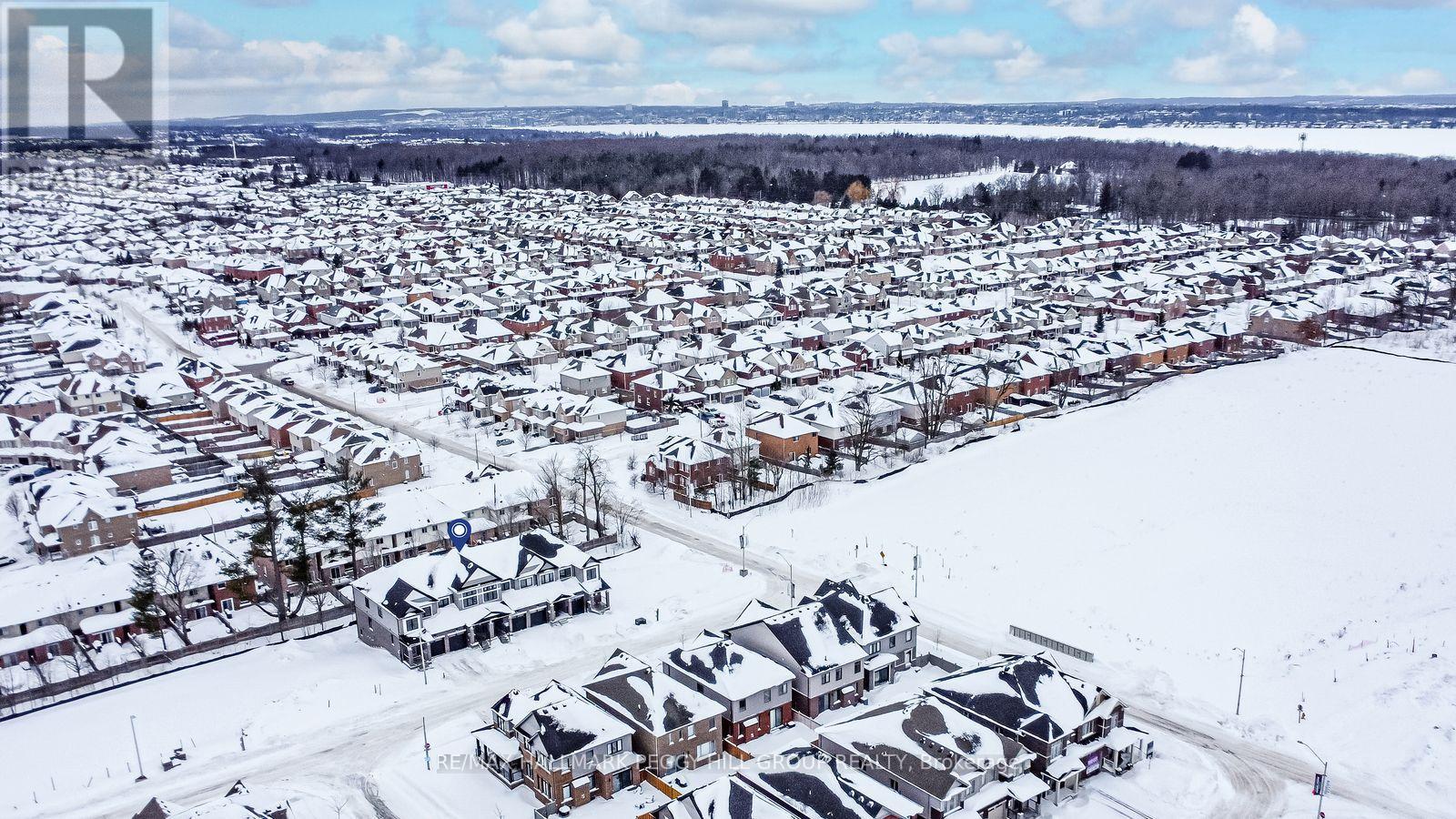 199 Durham Avenue, Barrie, Ontario  L9J 0Z5 - Photo 12 - S12793326