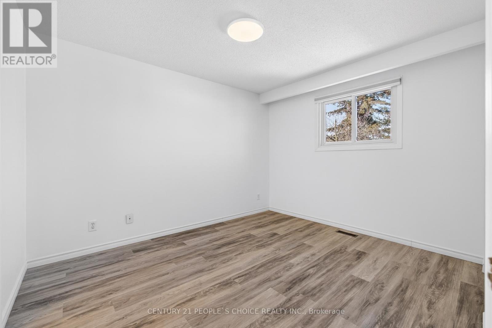 3404 Monica Drive, Mississauga, Ontario  L4T 3E7 - Photo 31 - W12721444