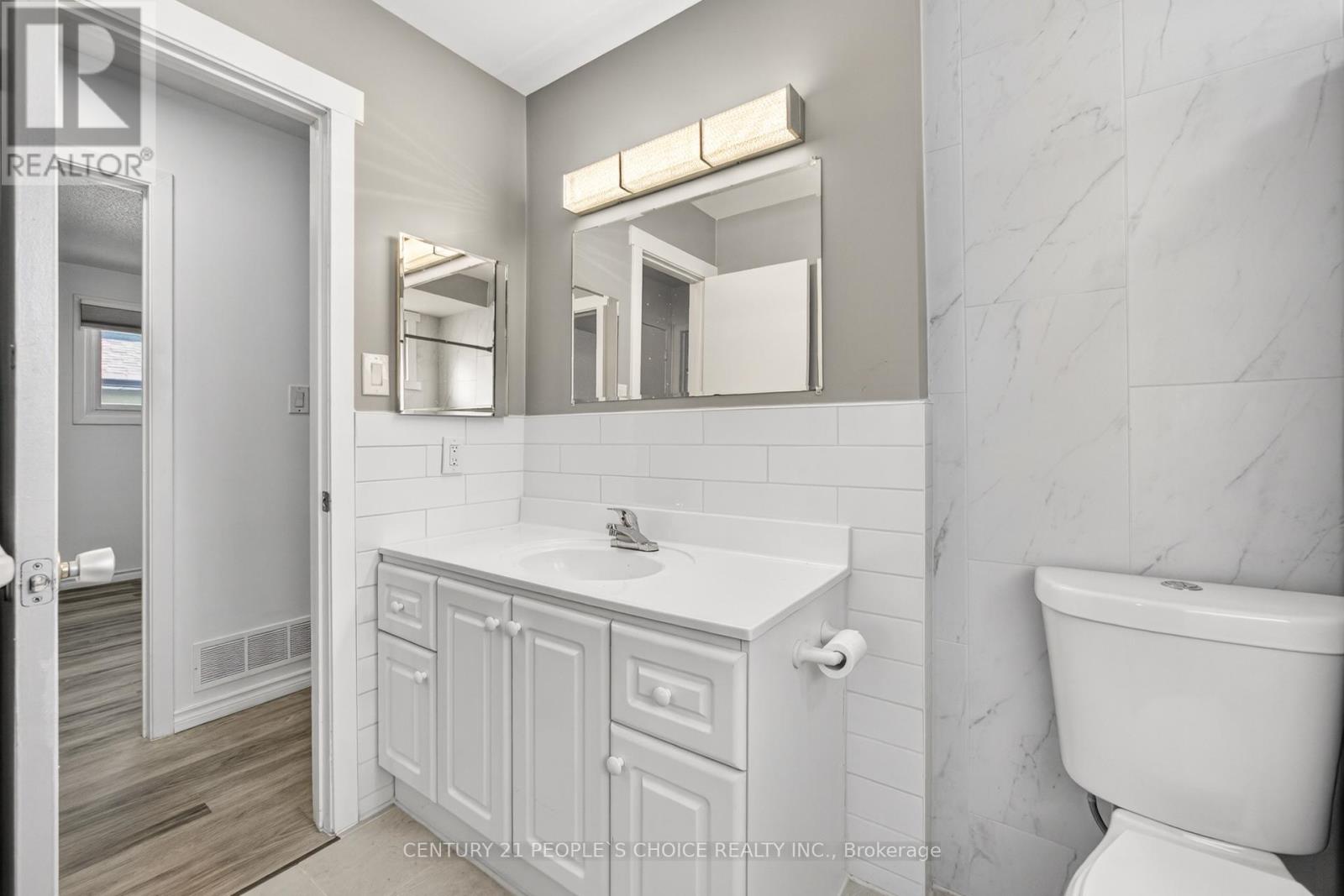 3404 Monica Drive, Mississauga, Ontario  L4T 3E7 - Photo 35 - W12721444