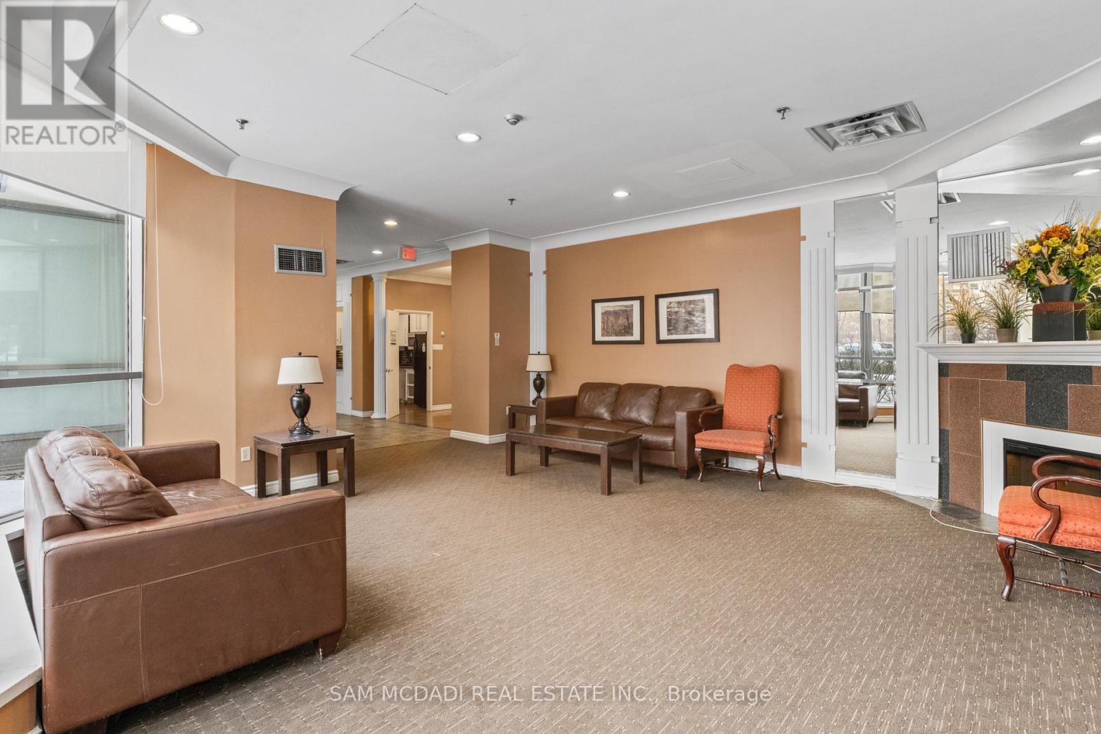 1105 - 75 King Street E, Mississauga, Ontario  L5A 4G5 - Photo 29 - W12792384