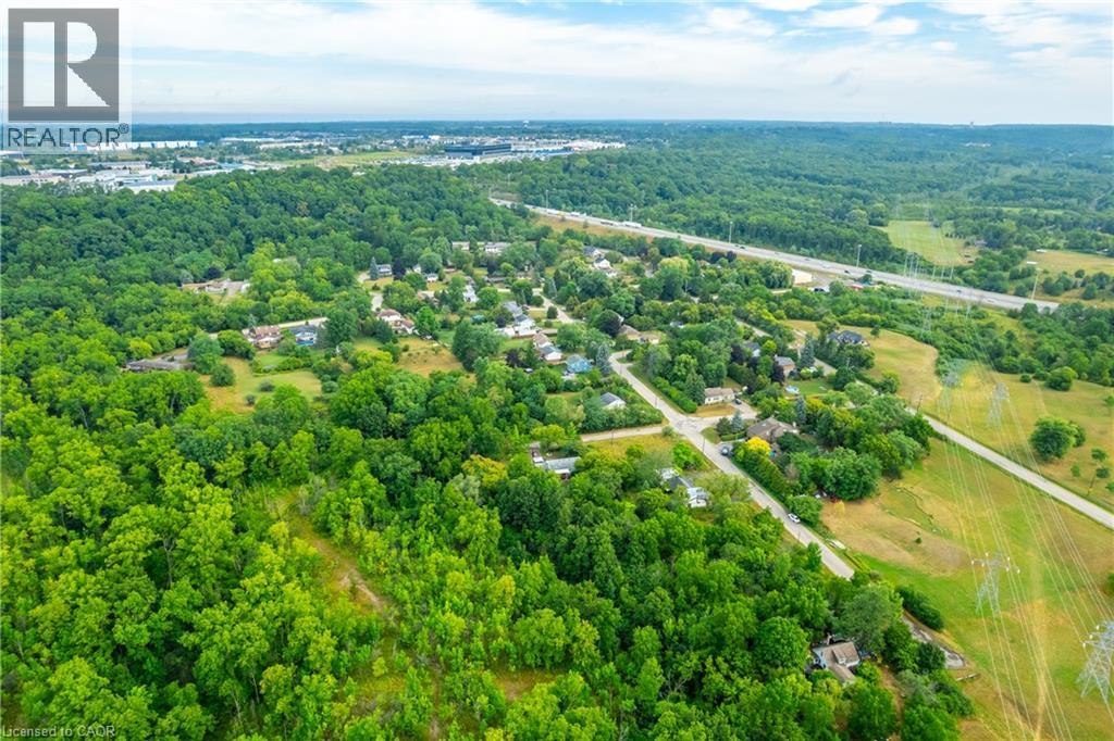 74 Best Avenue, Dundas, Ontario L9H 5W1 - Photo 12 - 40805547