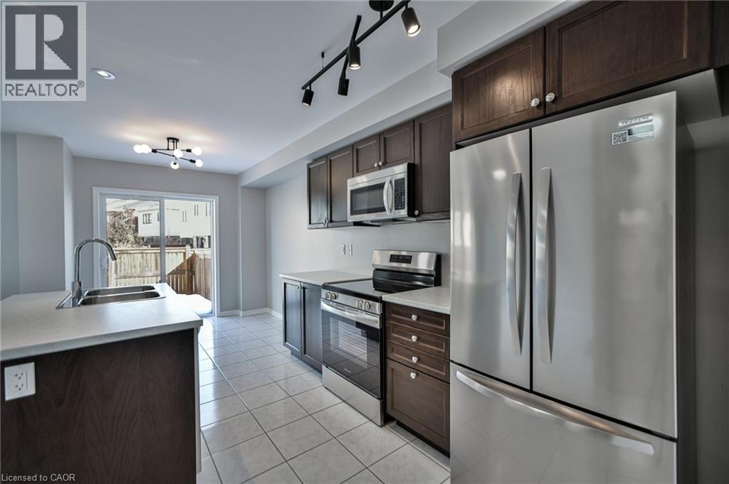 110 Arnold Marshall Boulevard, Caledonia, Ontario  N3W 0B9 - Photo 15 - 40805417