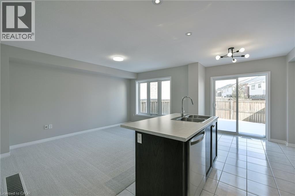 110 Arnold Marshall Boulevard, Caledonia, Ontario  N3W 0B9 - Photo 9 - 40805417