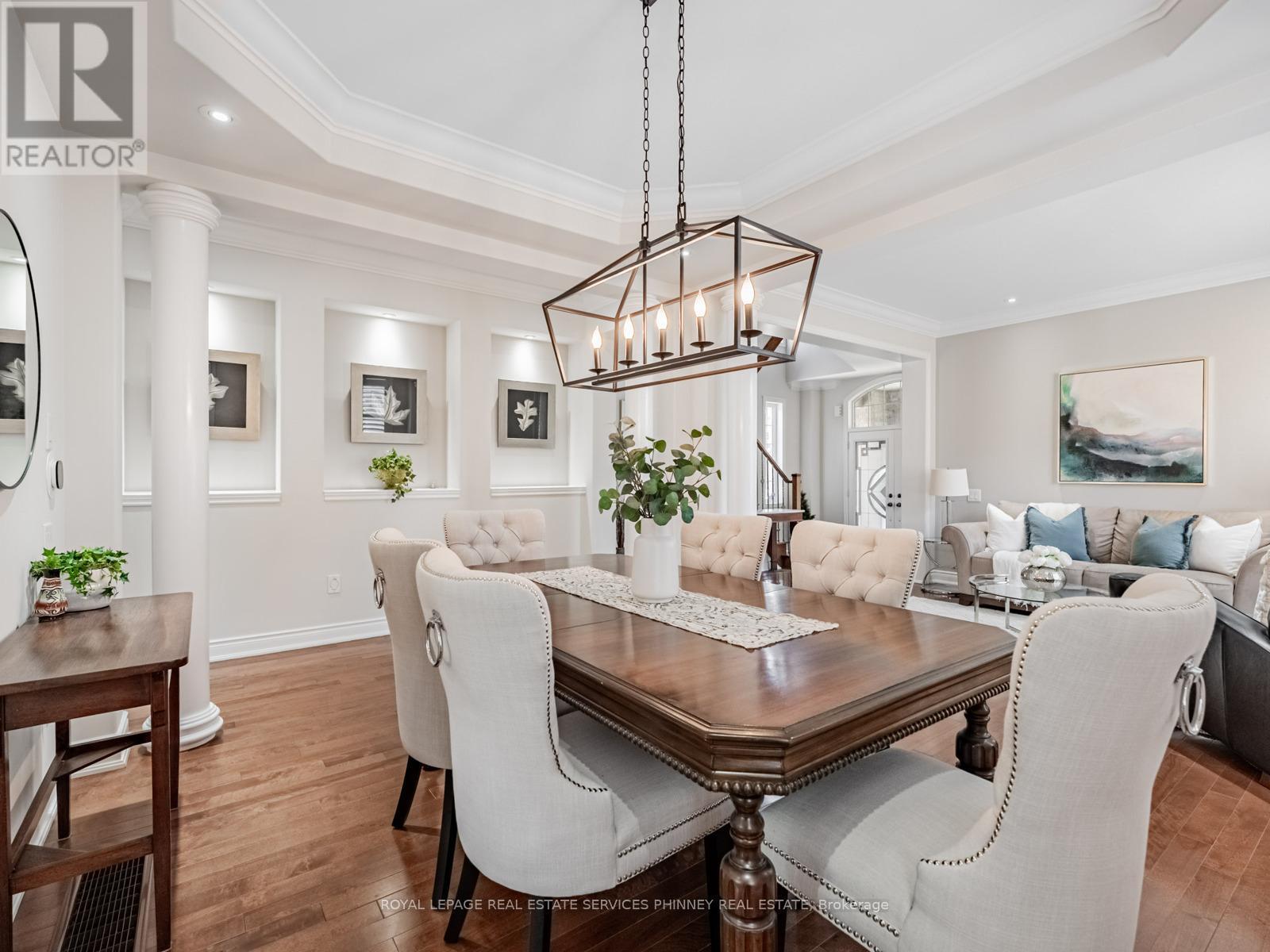 130 Innville Crescent, Oakville, Ontario  L6L 0B8 - Photo 6 - W12793306