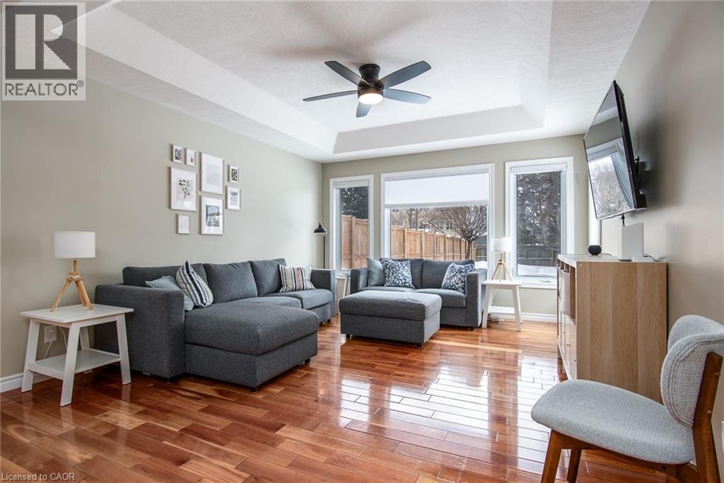 37 Duke Street, Elmira, Ontario  N3B 2X4 - Photo 7 - 40802949