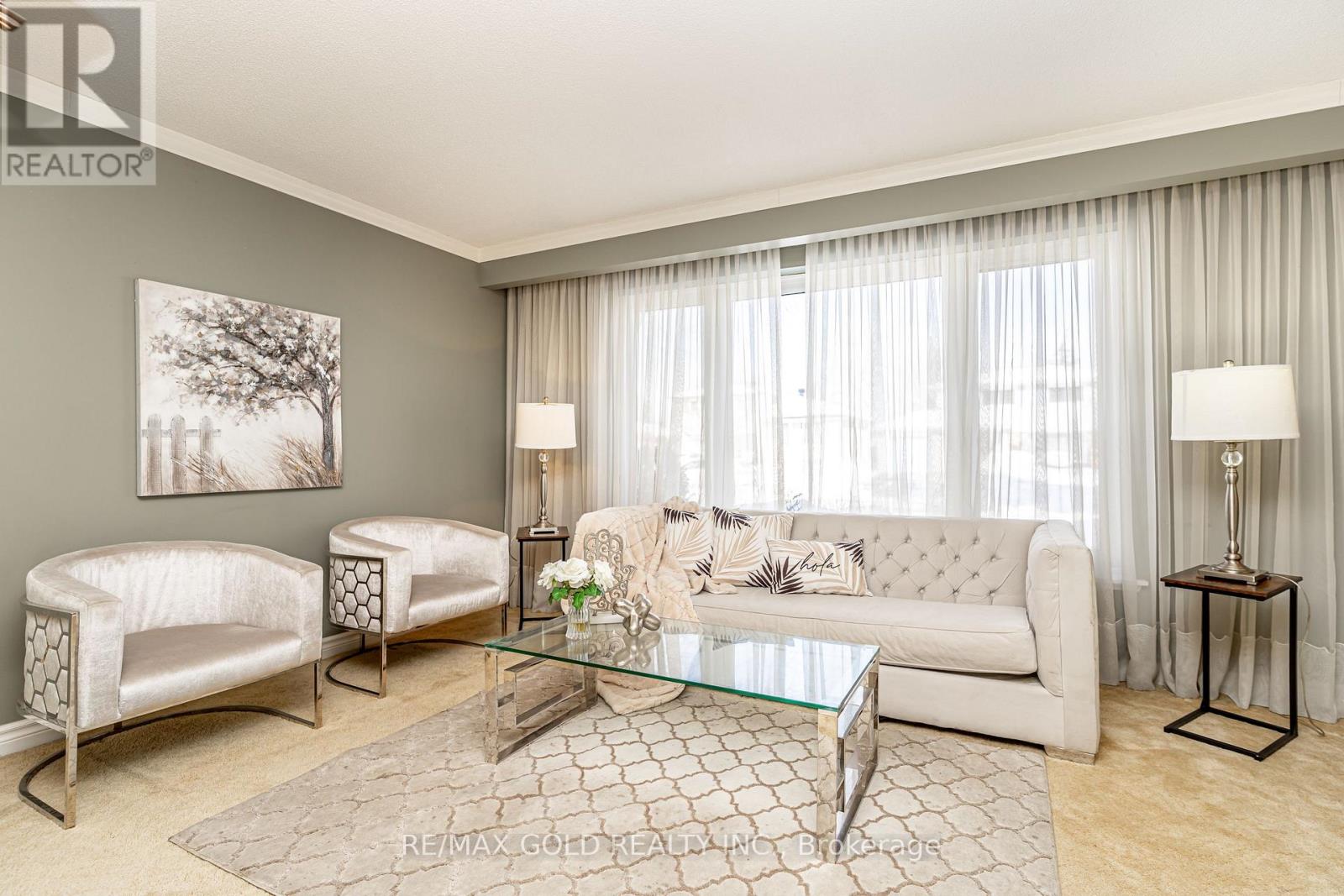 29 Chesterfield Road, Brampton, Ontario  L6W 1L2 - Photo 10 - W12793356