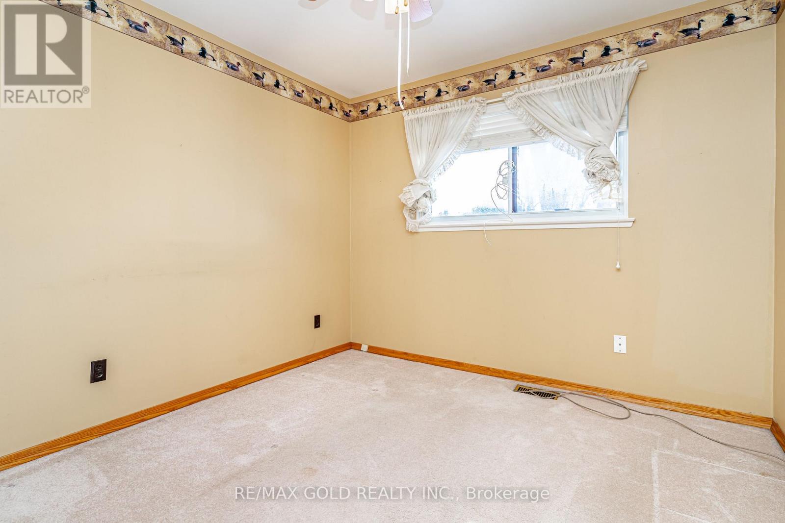 29 Chesterfield Road, Brampton, Ontario  L6W 1L2 - Photo 26 - W12793356