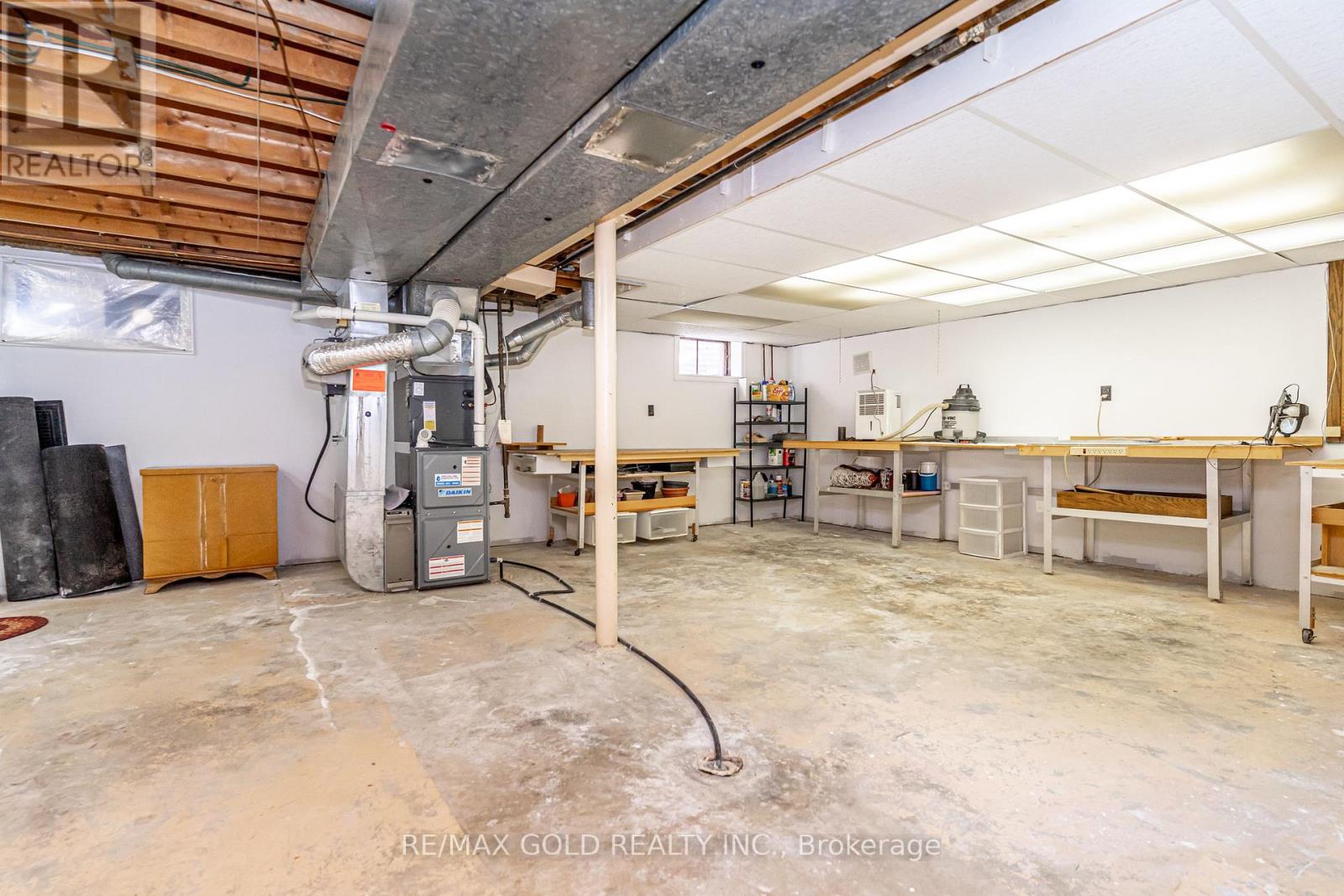 29 Chesterfield Road, Brampton, Ontario  L6W 1L2 - Photo 36 - W12793356