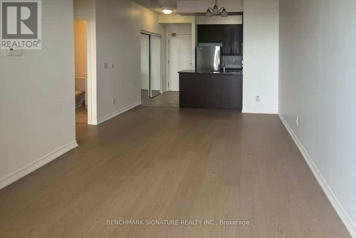 1102 - 2391 Central Park Dr Drive, Oakville, Ontario  L6H 0E4 - Photo 3 - W12793362