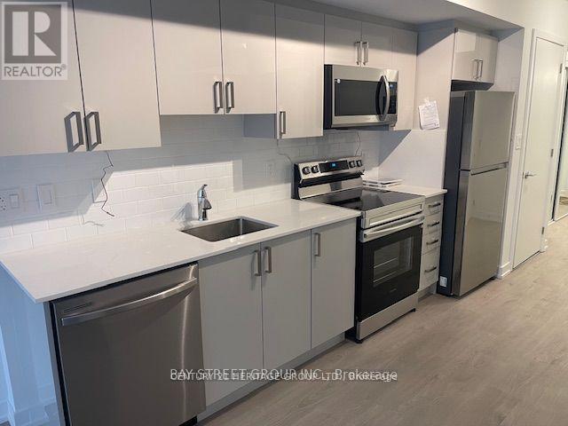 529 - 556 Marlee Avenue, Toronto, Ontario  M6B 0B1 - Photo 14 - W12793374