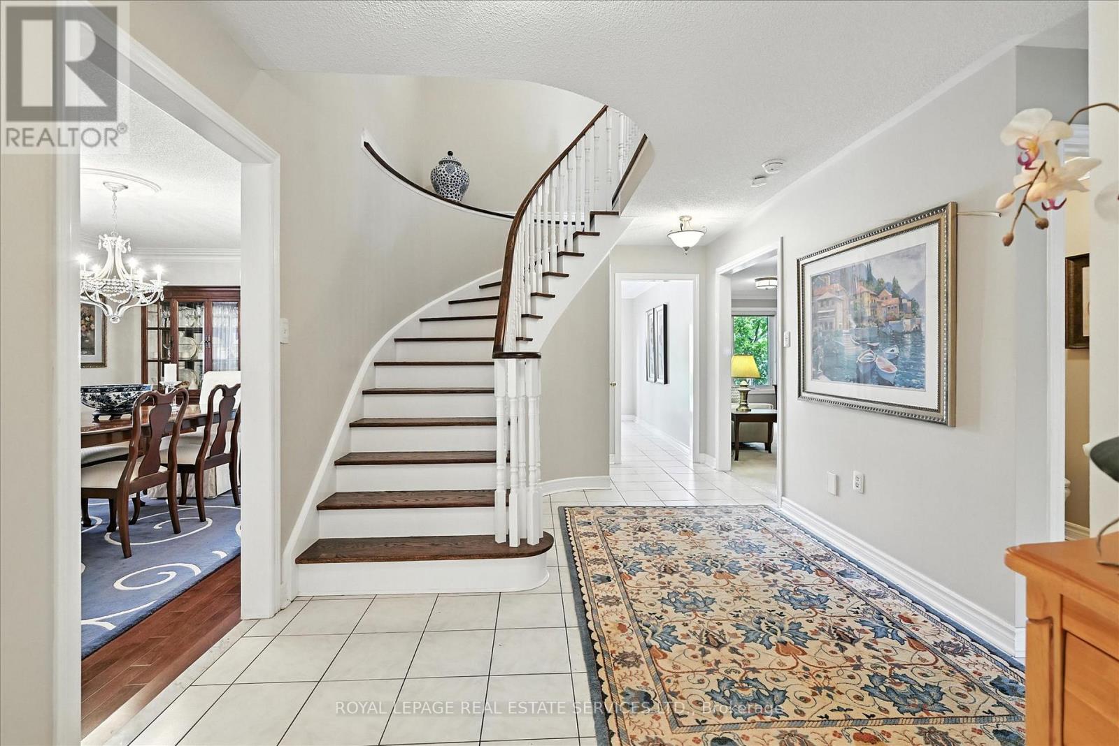 44 Inverhuron Trail, Oakville, Ontario  L6H 5Z7 - Photo 21 - W12793398