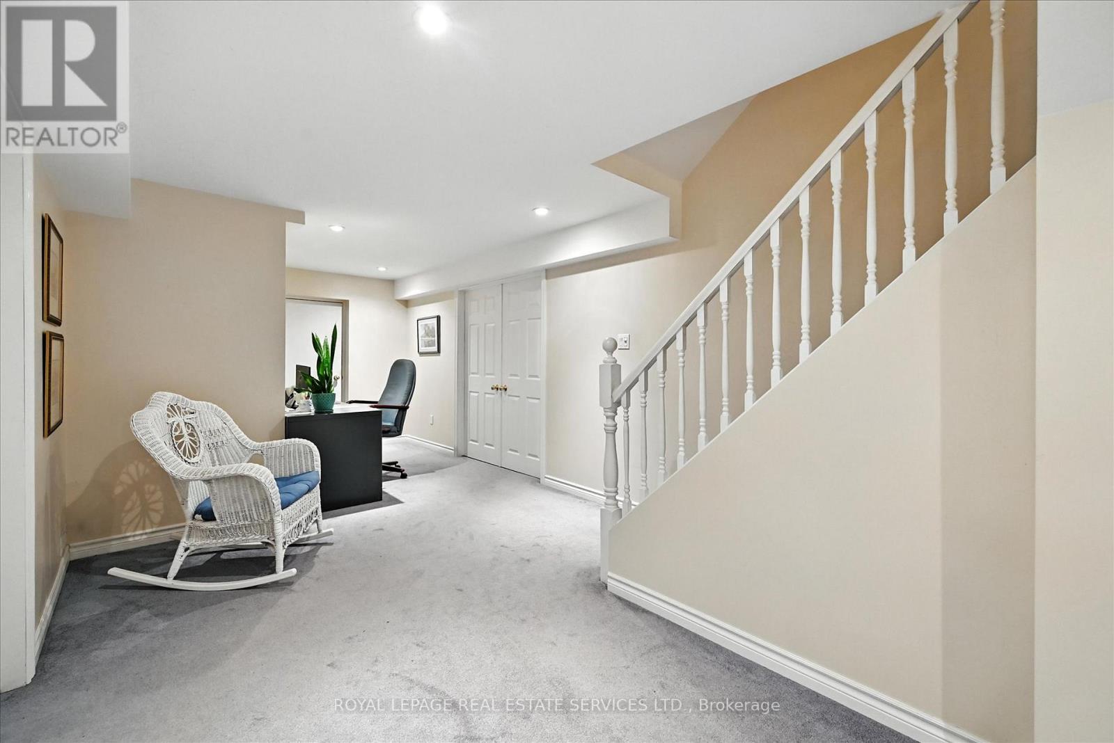 44 Inverhuron Trail, Oakville, Ontario  L6H 5Z7 - Photo 35 - W12793398