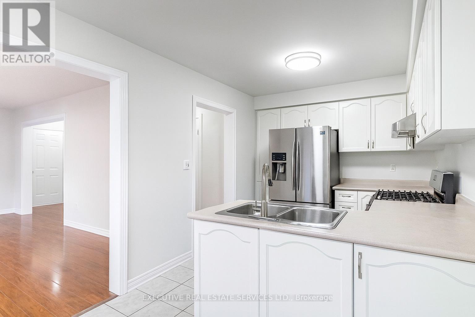 95 Yellow Brick Road, Brampton, Ontario  L6V 4K7 - Photo 15 - W12793426