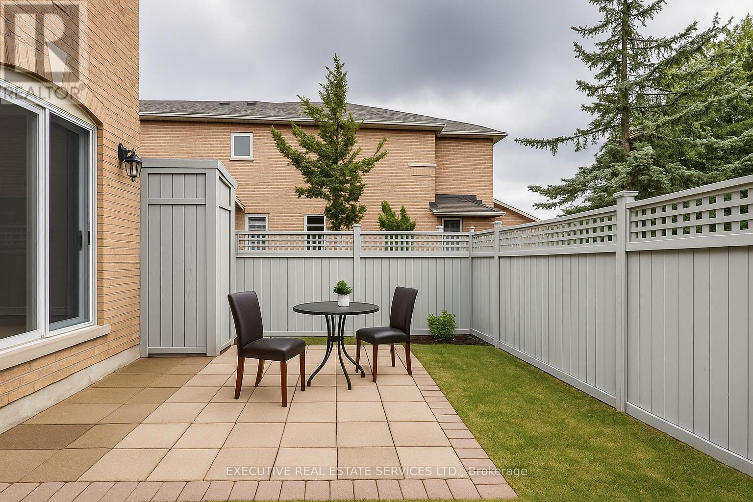 95 Yellow Brick Road, Brampton, Ontario  L6V 4K7 - Photo 5 - W12793426