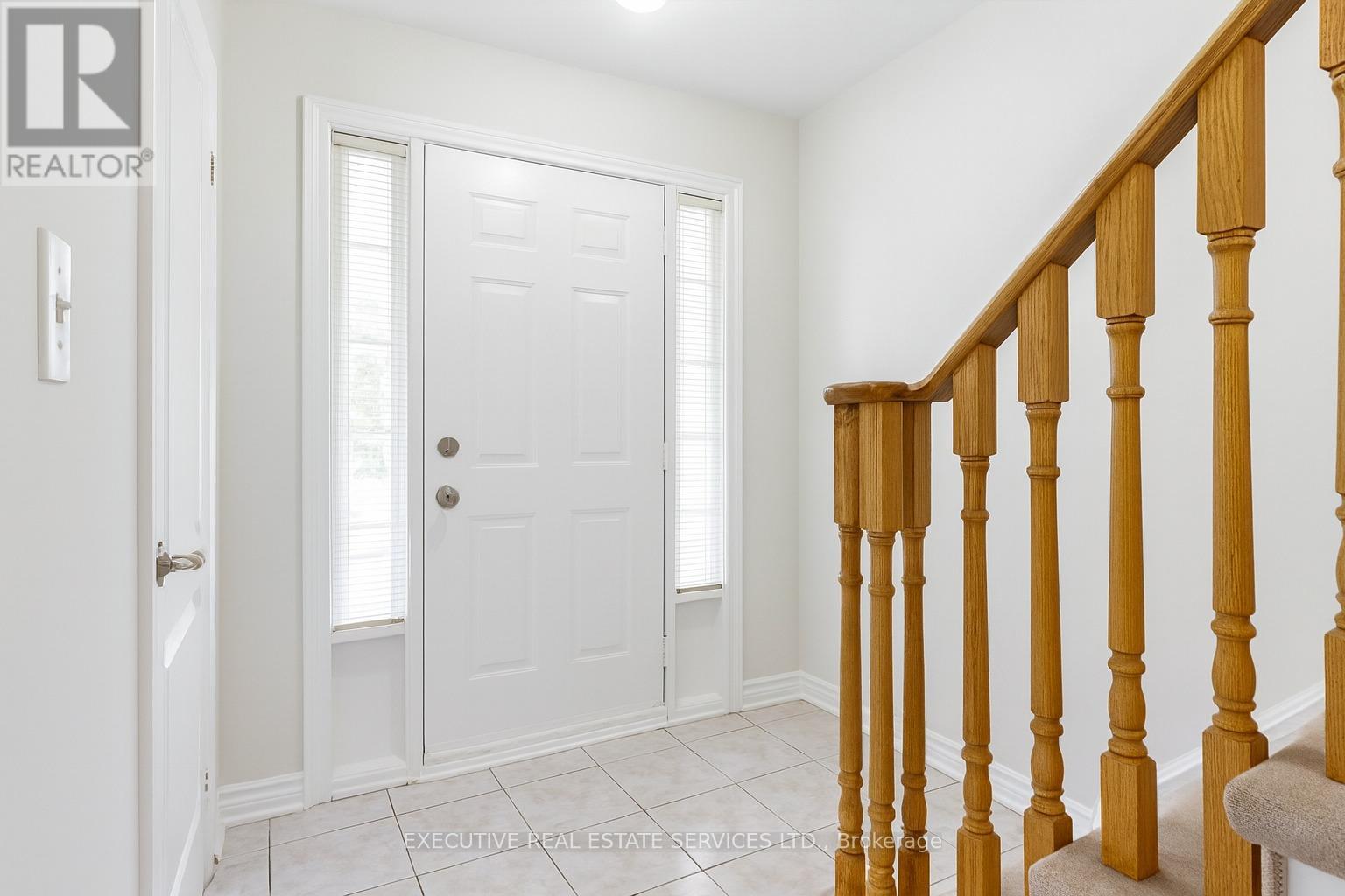 95 Yellow Brick Road, Brampton, Ontario  L6V 4K7 - Photo 7 - W12793426