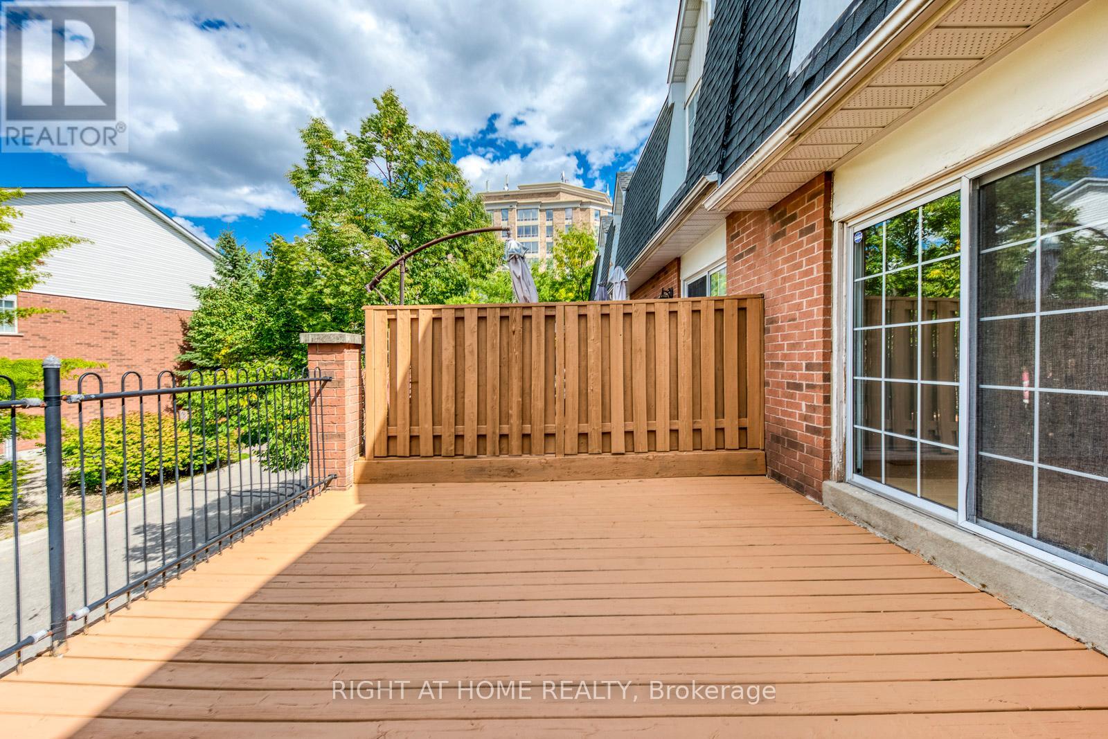 14 - 4991 Rathkeale Road, Mississauga, Ontario  L5V 2G9 - Photo 15 - W12793432