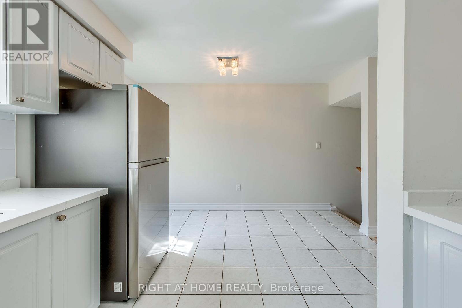 14 - 4991 Rathkeale Road, Mississauga, Ontario  L5V 2G9 - Photo 23 - W12793432