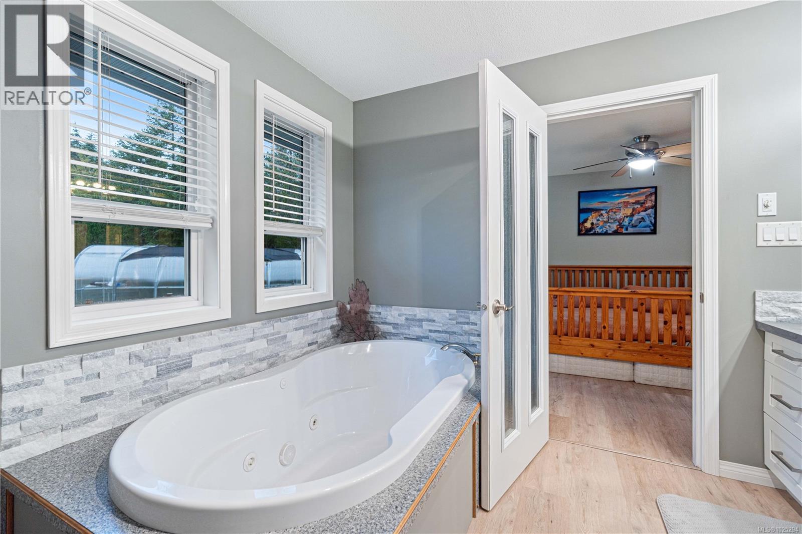 1356 Meadowood Way, Qualicum Beach, British Columbia  V9K 2S4 - Photo 10 - 1025294