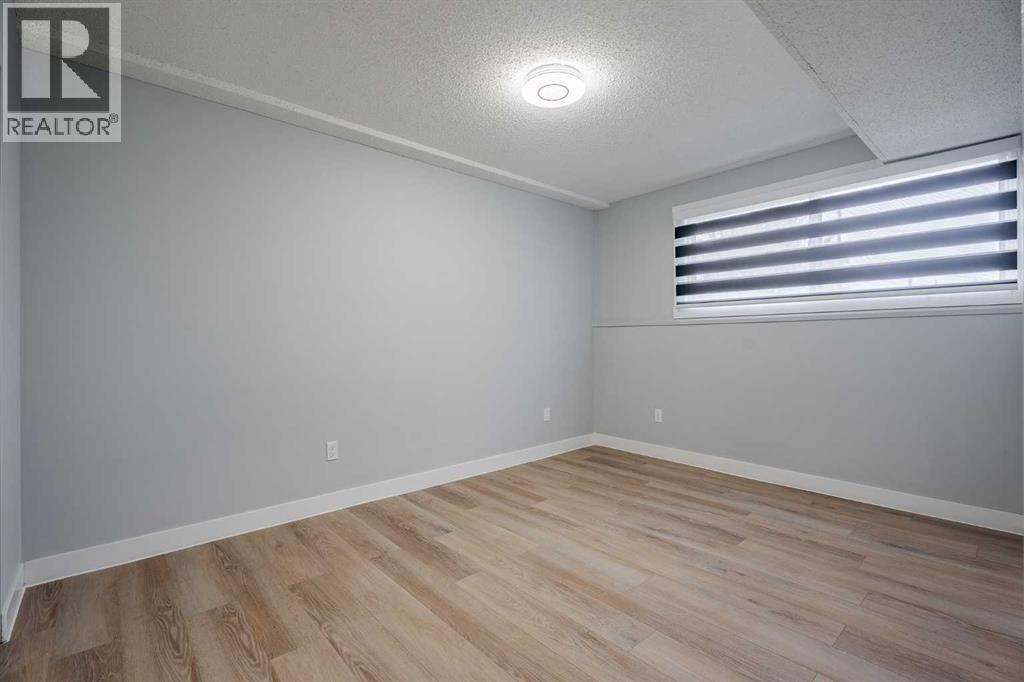 424 Sabrina Road Sw, Calgary, Alberta  t2w 1p9 - Photo 18 - A2282689