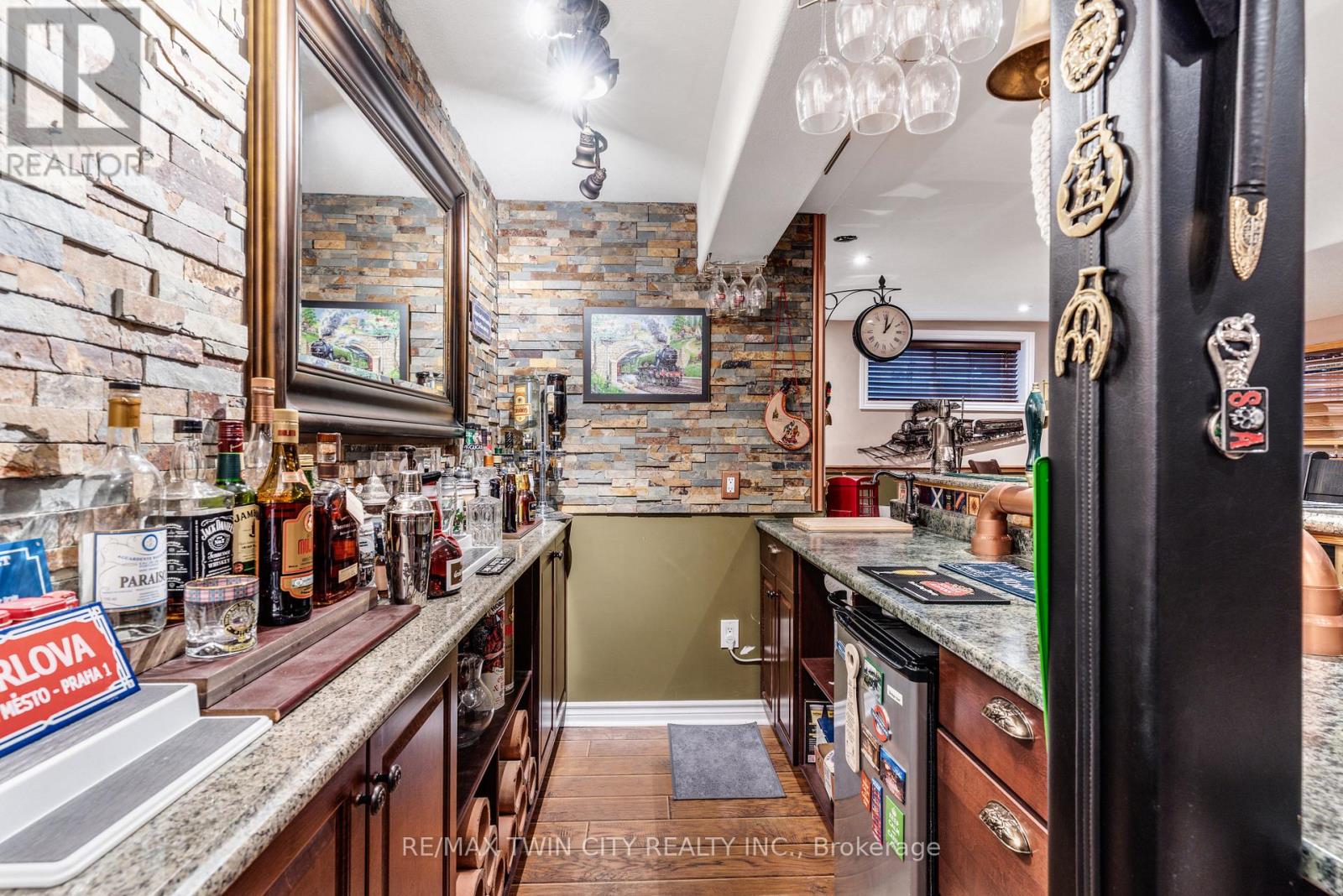 113 Deer Ridge Drive, Kitchener, Ontario  N2P 2K9 - Photo 37 - X12793376