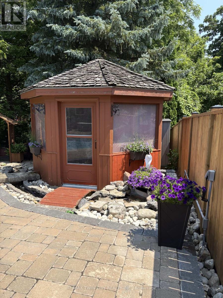 113 Deer Ridge Drive, Kitchener, Ontario  N2P 2K9 - Photo 48 - X12793376