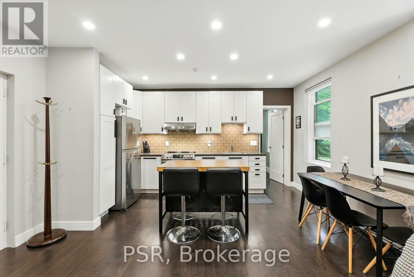 221 - 12 Bigwin Island, Lake Of Bays, Ontario  P0B 1A0 - Photo 13 - X12793402