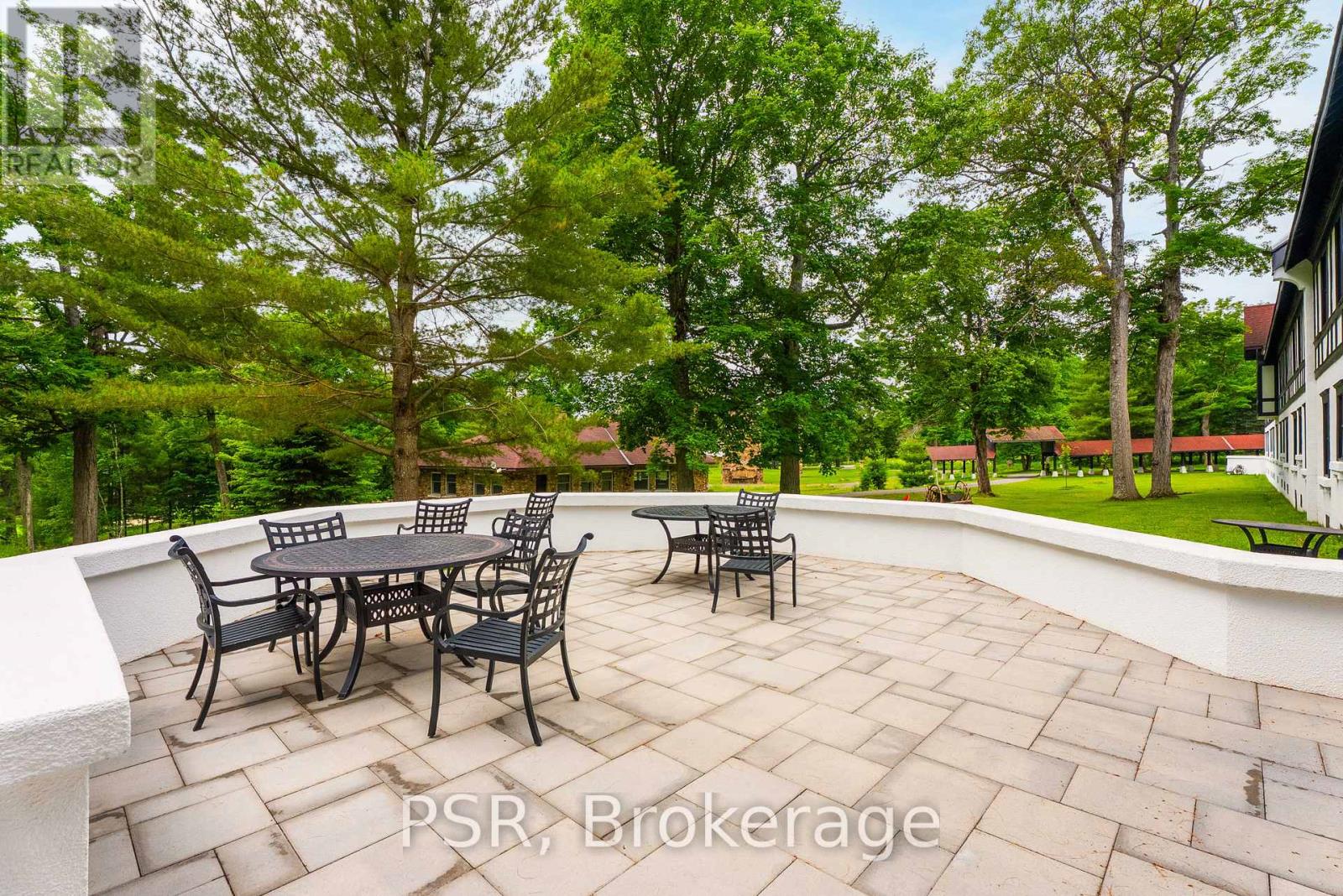 221 - 12 Bigwin Island, Lake Of Bays, Ontario  P0B 1A0 - Photo 21 - X12793402