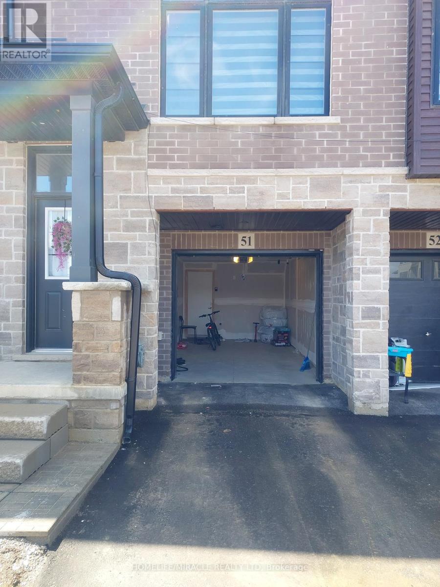51 - 461 Blackburn Drive, Brantford, Ontario  N3T 0W9 - Photo 3 - X12793412