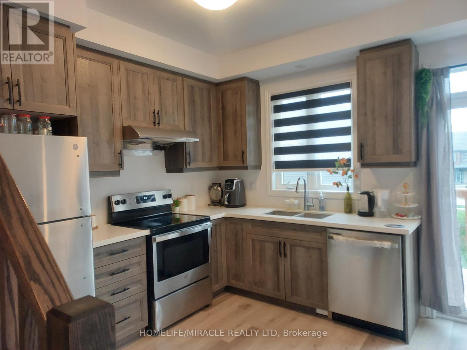 51 - 461 Blackburn Drive, Brantford, Ontario  N3T 0W9 - Photo 7 - X12793412