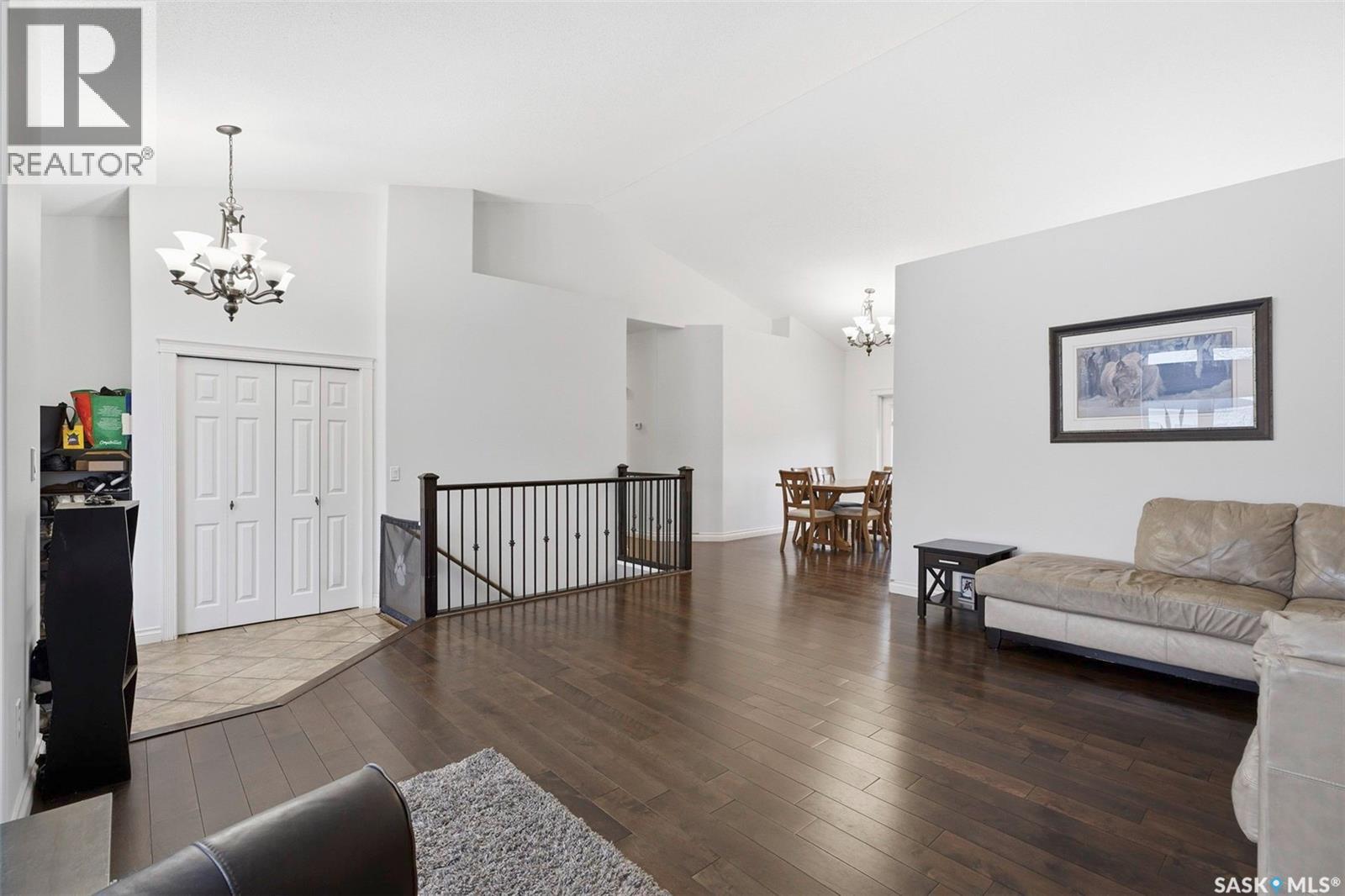 810 Rock Hill Lane, Martensville, Saskatchewan  S0K 0A2 - Photo 4 - SK028652