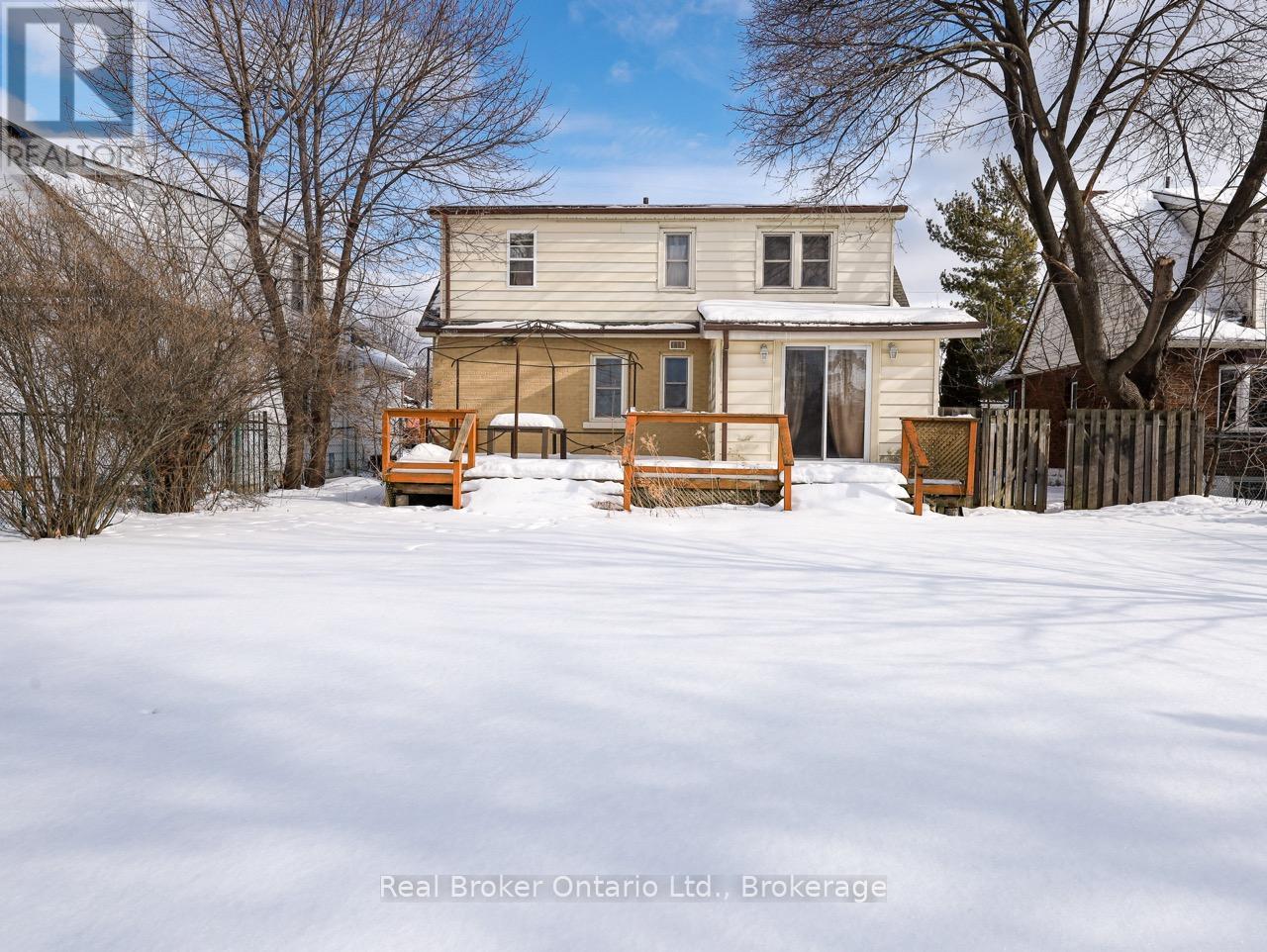 28 West 3rd Street, Hamilton, Ontario  L9C 3J7 - Photo 17 - X12793462