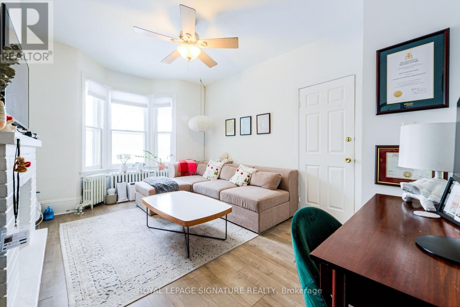Main - 8 St Annes Road, Toronto, Ontario  M6J 2C1 - Photo 6 - C12793372
