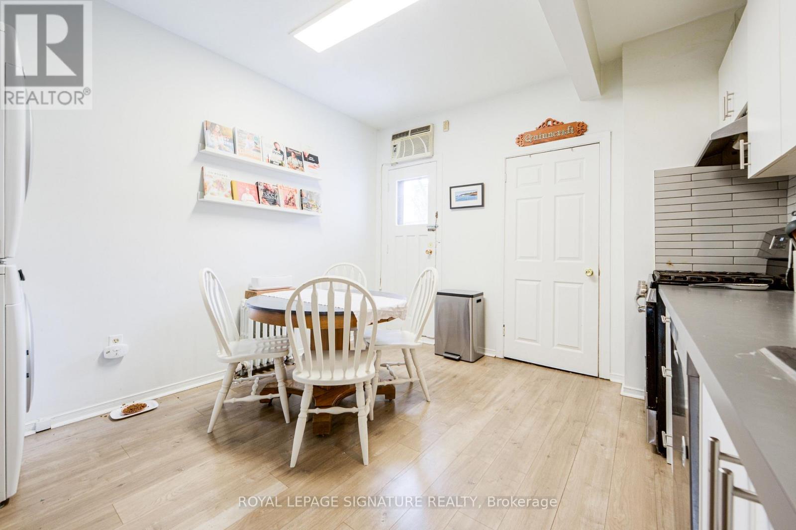 Main - 8 St Annes Road, Toronto, Ontario  M6J 2C1 - Photo 12 - C12793372