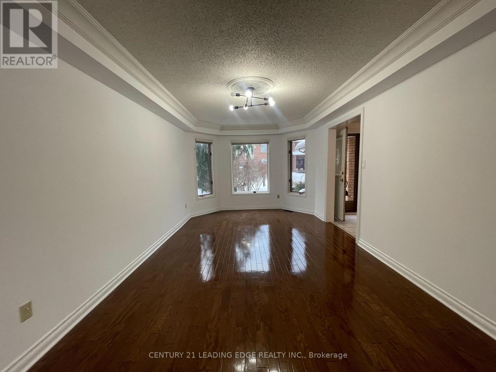 Main - 896 Darwin Drive, Pickering, Ontario  L1X 2P8 - Photo 7 - E12793442