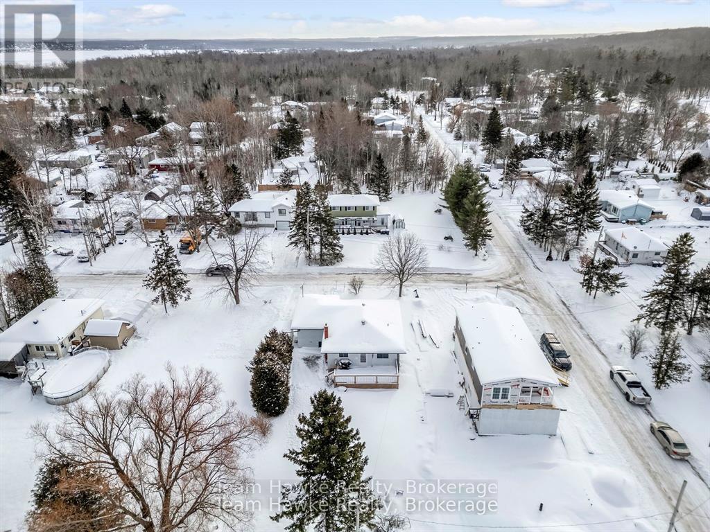 264 Kingfisher Avenue, Tay, Ontario  L0K 1R0 - Photo 34 - S12793668