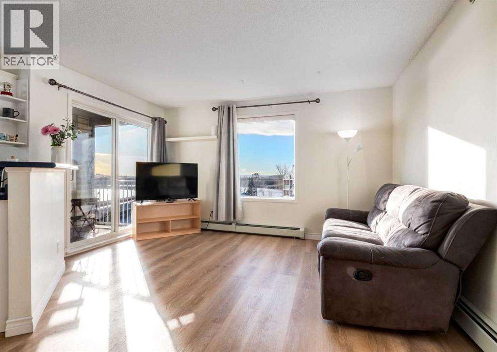 418, 3000 Somervale Court Sw, Calgary, Alberta  T2Y 4J2 - Photo 9 - A2286275