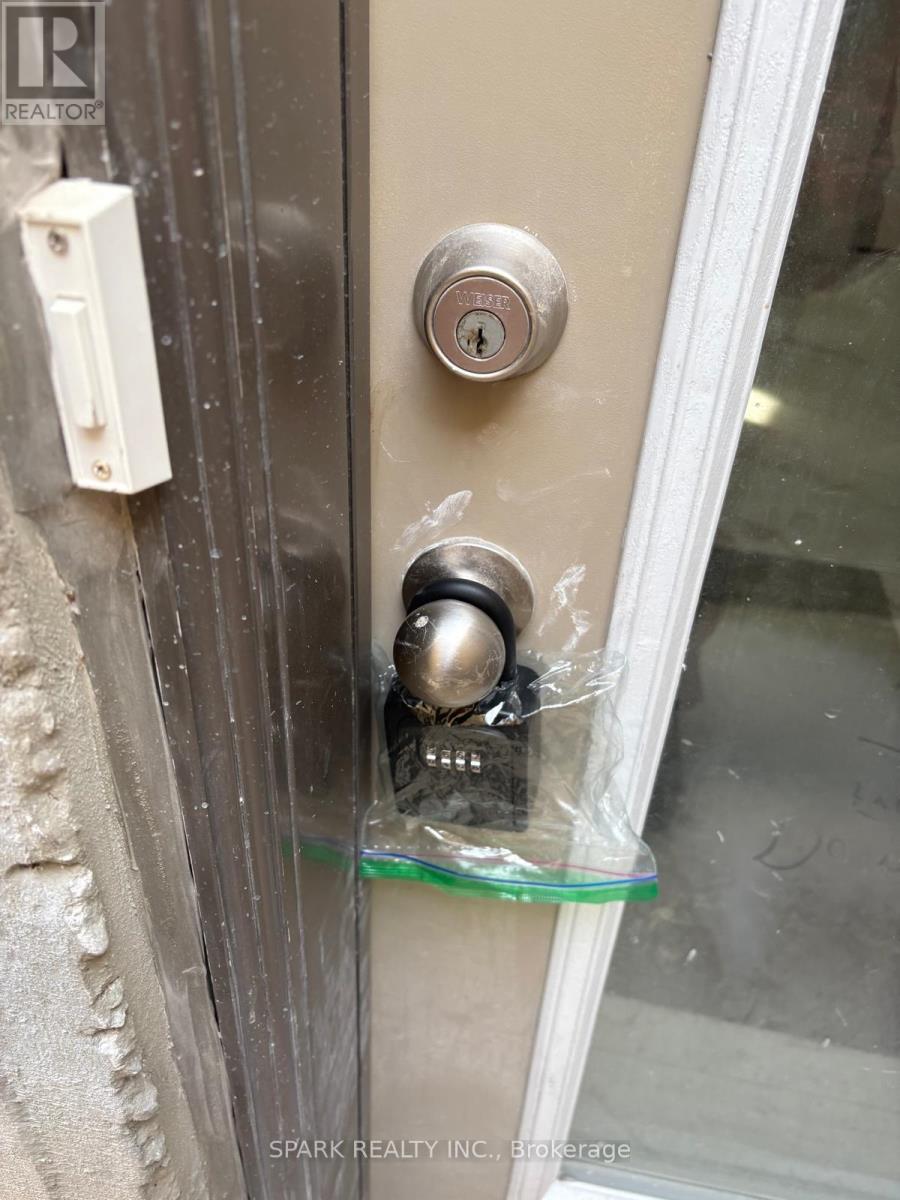 Basement - 1432 Yellow Rose Circle, Oakville, Ontario  L6M 5L2 - Photo 18 - W12731486