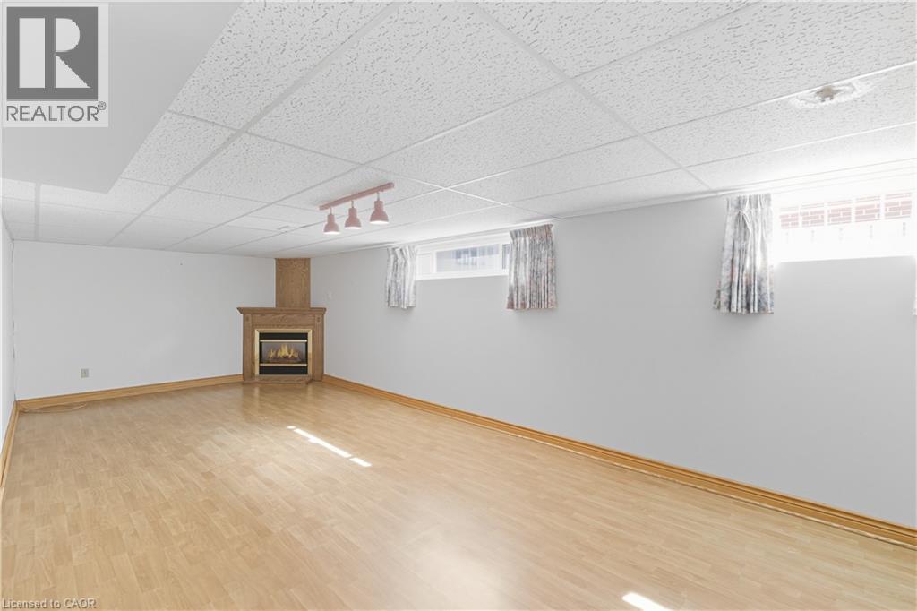 98 East 16th Street, Hamilton, Ontario  L9A 4J3 - Photo 27 - 40767422