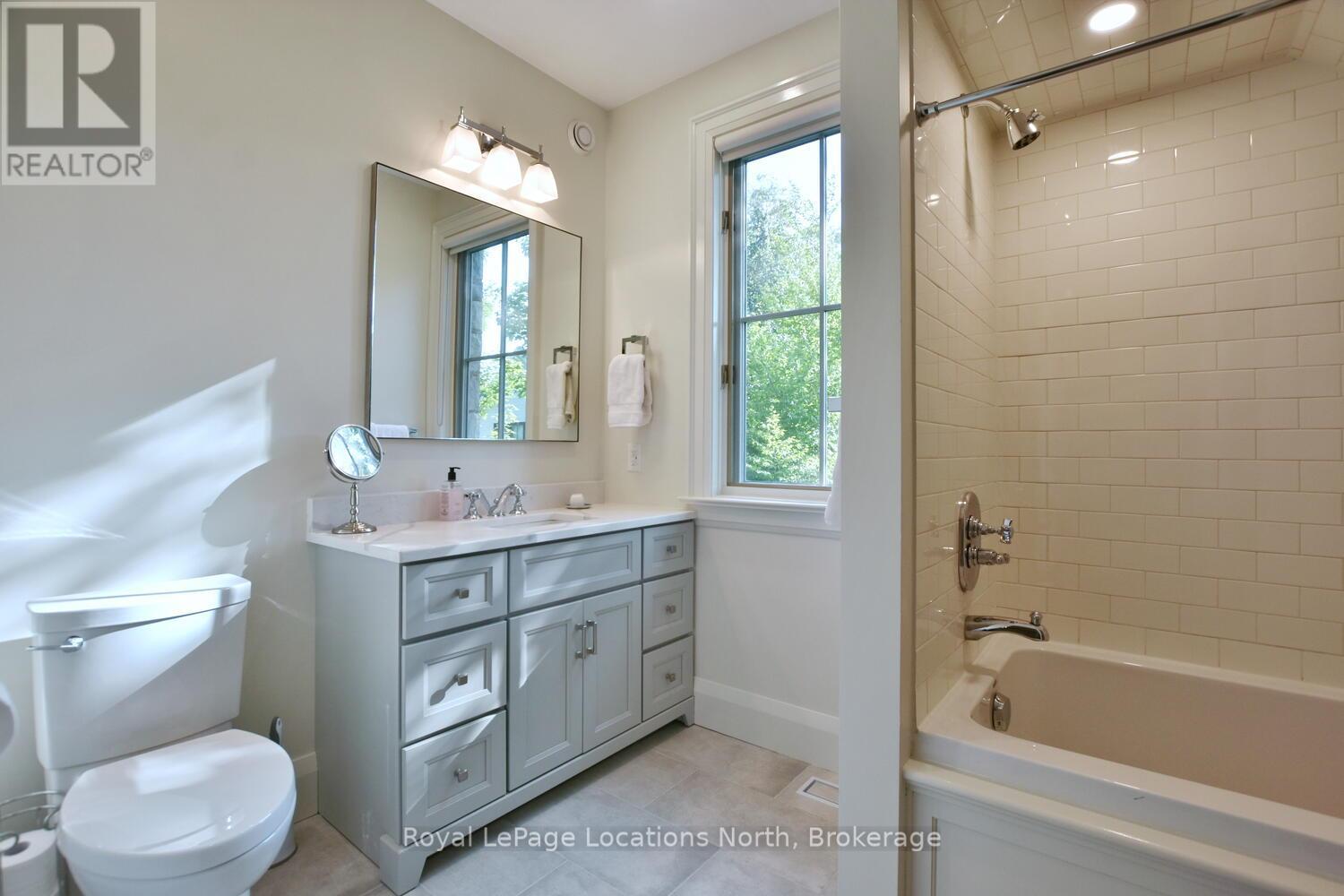 107 Stuart Court, Blue Mountains, Ontario  N0H 2P0 - Photo 27 - X12793452