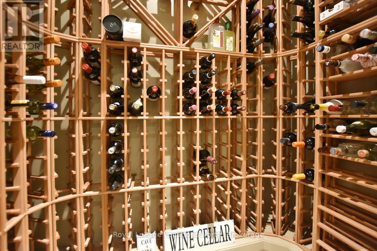 107 Stuart Court, Blue Mountains, Ontario  N0H 2P0 - Photo 32 - X12793452