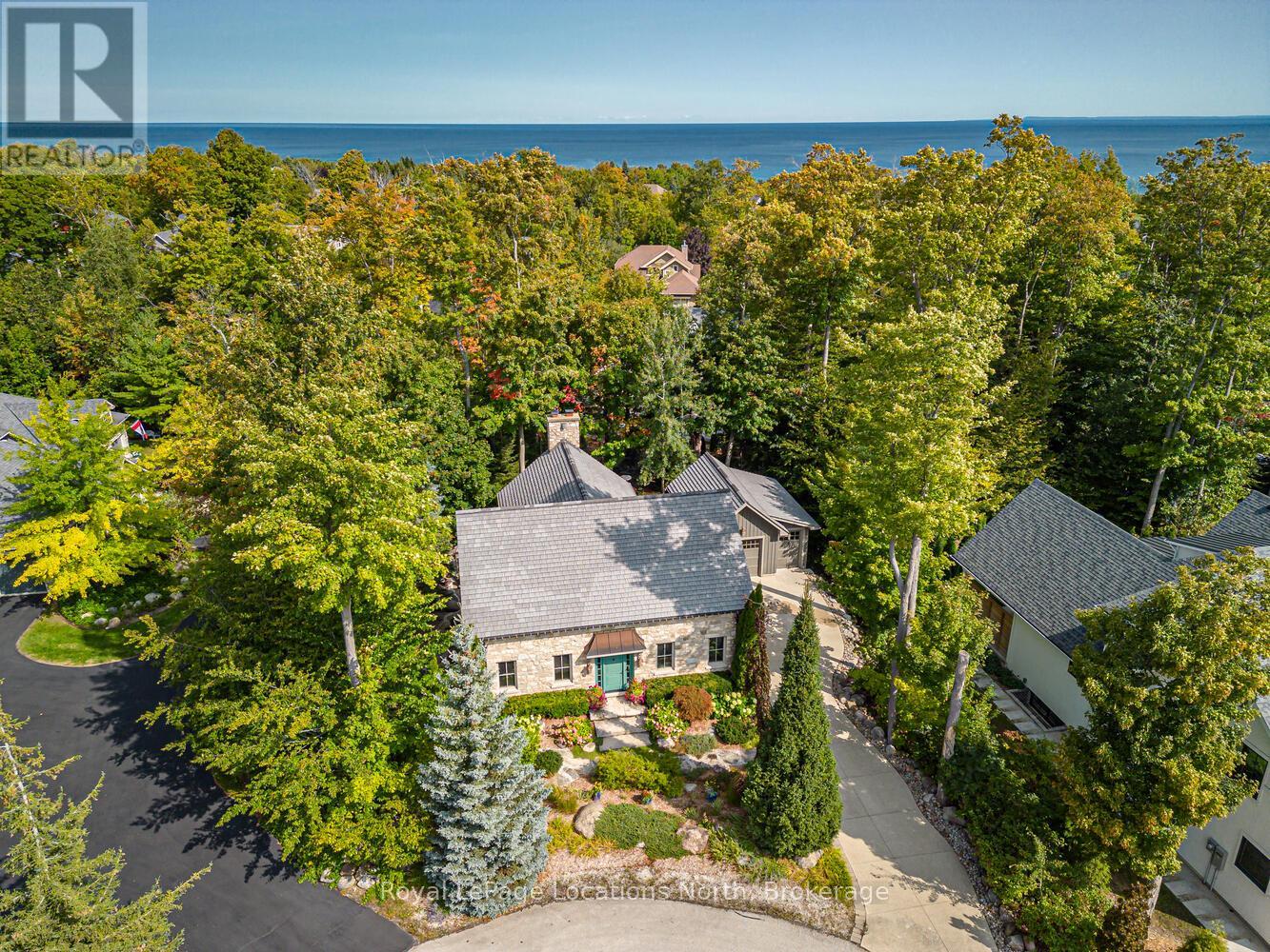 107 Stuart Court, Blue Mountains, Ontario  N0H 2P0 - Photo 40 - X12793452