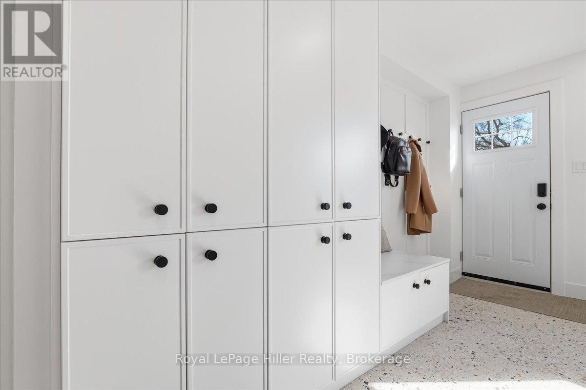 91 Dufferin Street, Stratford, Ontario  N5A 2G7 - Photo 13 - X12793568